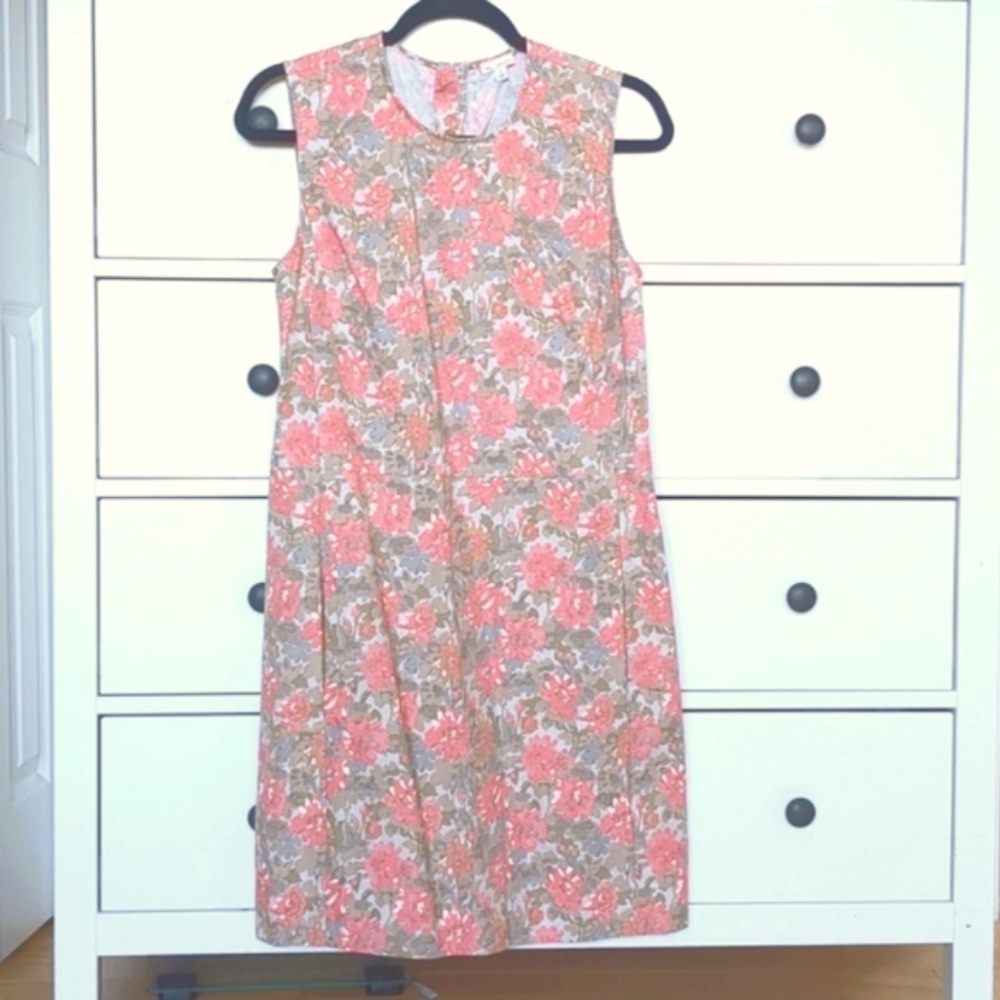 Sz 8 Gap Shift Dress with Dusty Rose & Taupe Flower Pattern